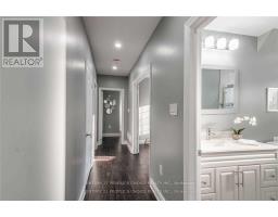 1226 Oxford Avenue, Oakville, ON L6H1S5 Photo 17