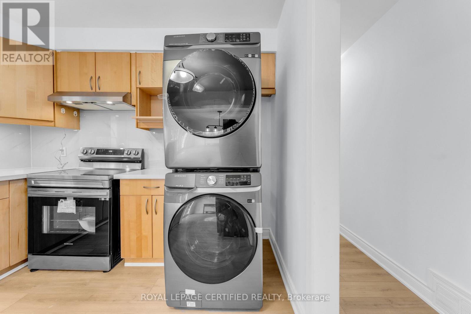 MAIN - 586 PINEGROVE ROAD, Oakville (WO West) — photo 12