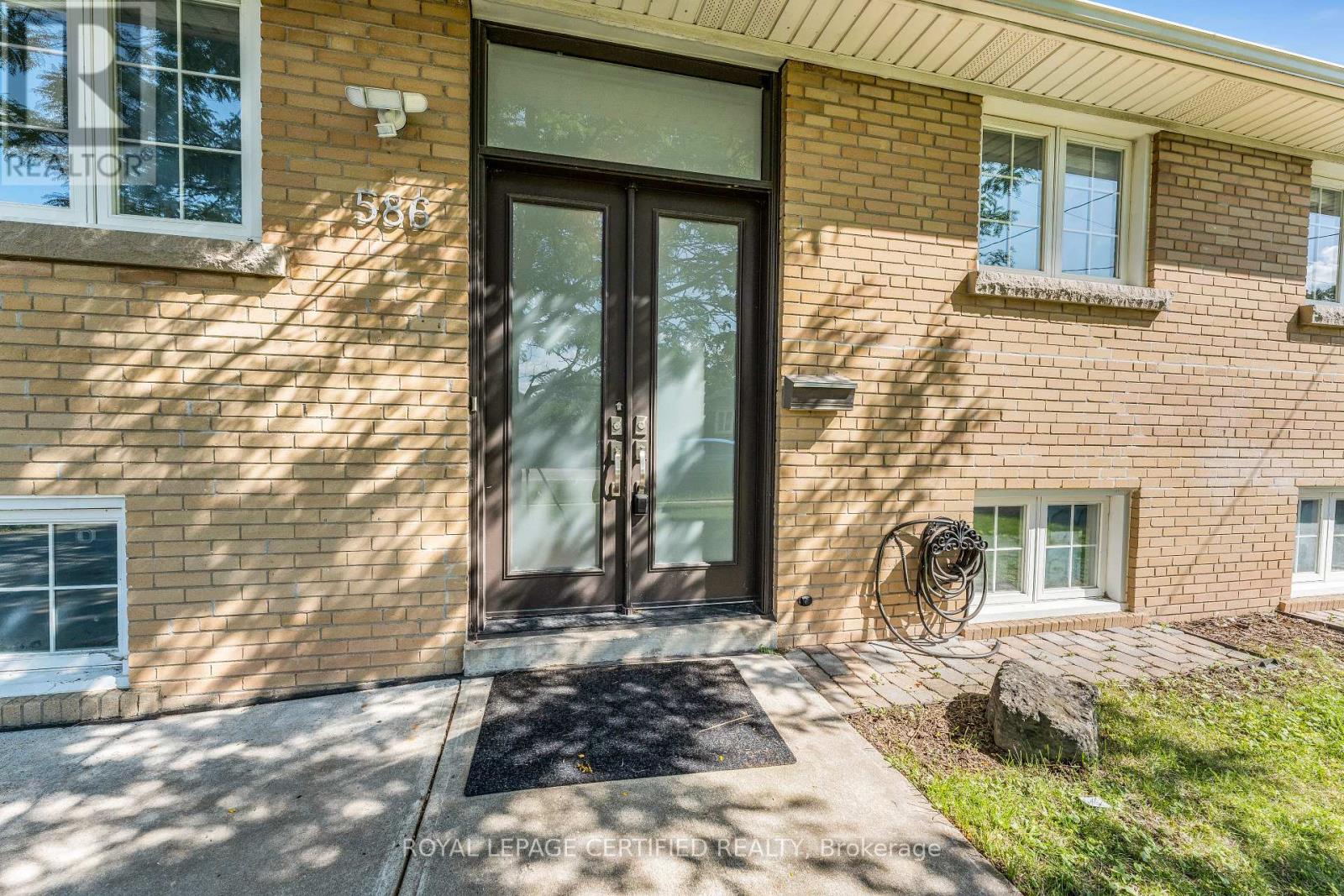 MAIN - 586 PINEGROVE ROAD, Oakville (WO West) — photo 3