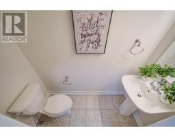 382 Begonia Gardens, Oakville, ON L6M1L7 Photo 12
