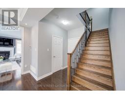 382 Begonia Gardens, Oakville, ON L6M1L7 Photo 13