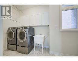 382 Begonia Gardens, Oakville, ON L6M1L7 Photo 23