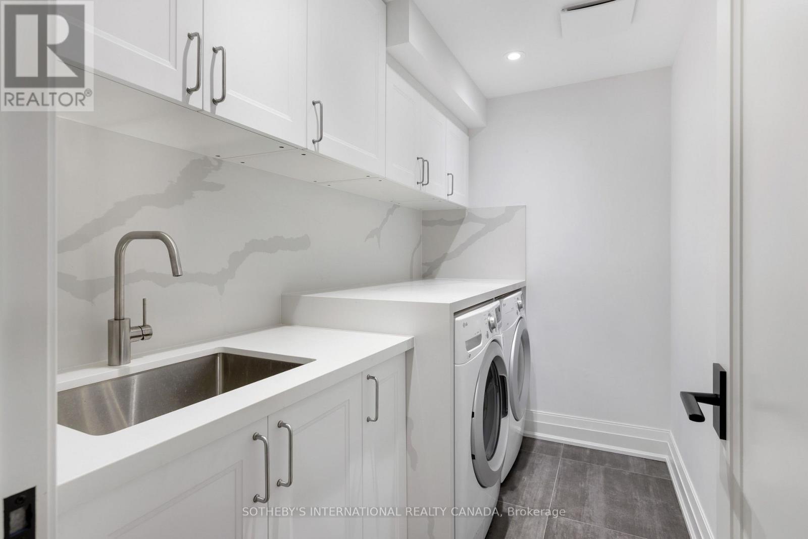 57 BURNHAMTHORPE PARK BOULEVARD - Image 43