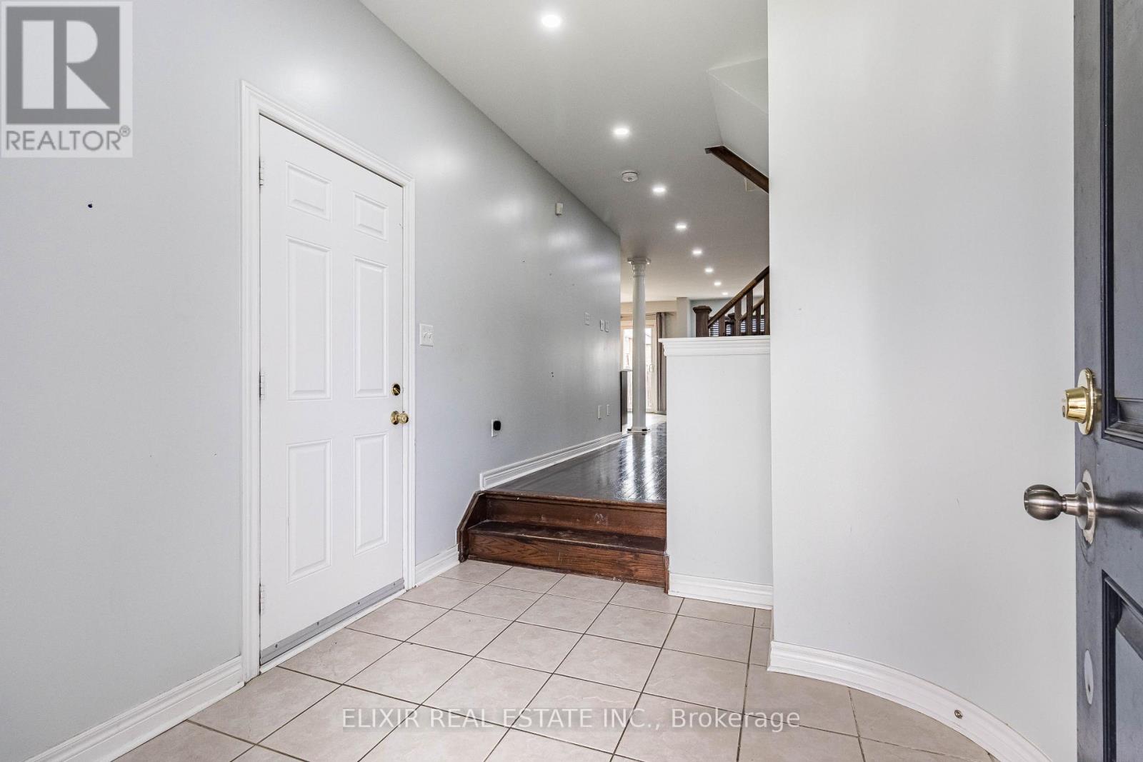 61 BUSHMILL CIRCLE, Brampton (Fletcher's Meadow) — photo 3