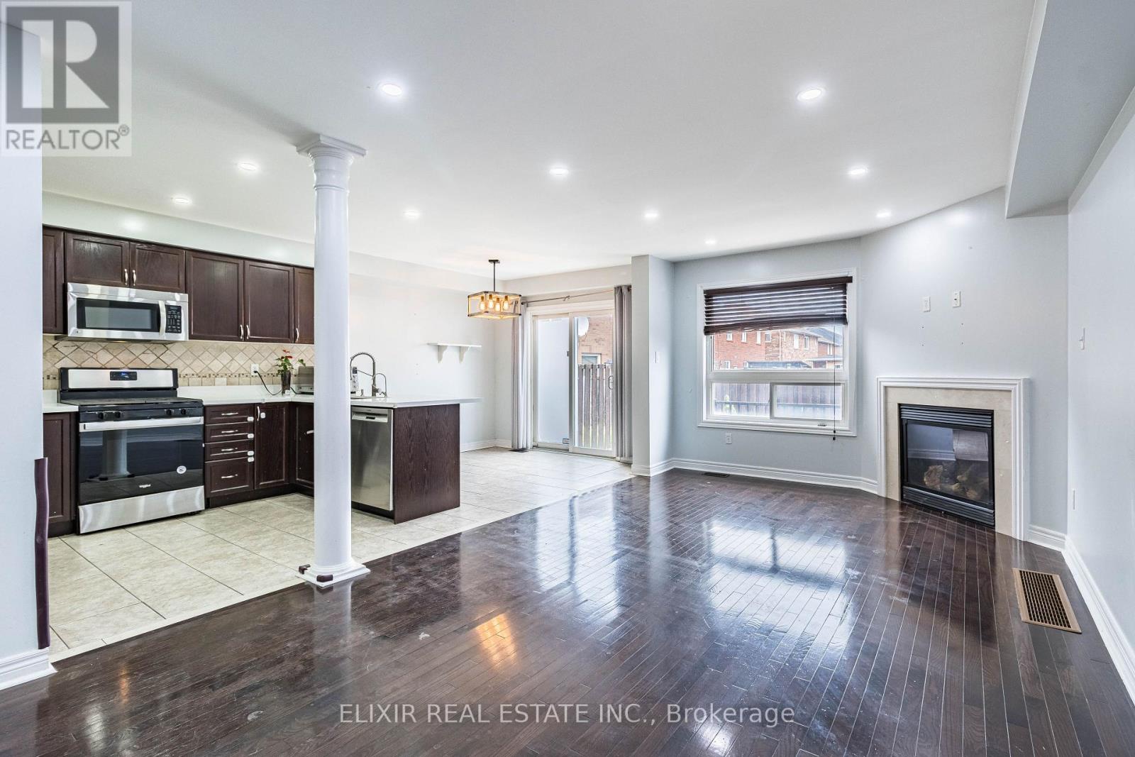 61 BUSHMILL CIRCLE, Brampton (Fletcher's Meadow) — photo 6