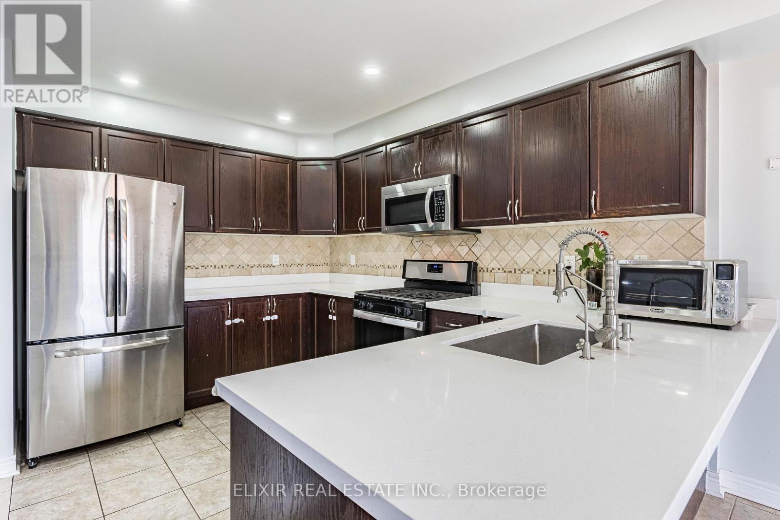 61 BUSHMILL CIRCLE, Brampton (Fletcher's Meadow) — photo 9