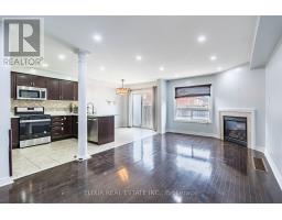 Bedroom 3 - 61 Bushmill Circle, Brampton, ON L7A0K7 Photo 6