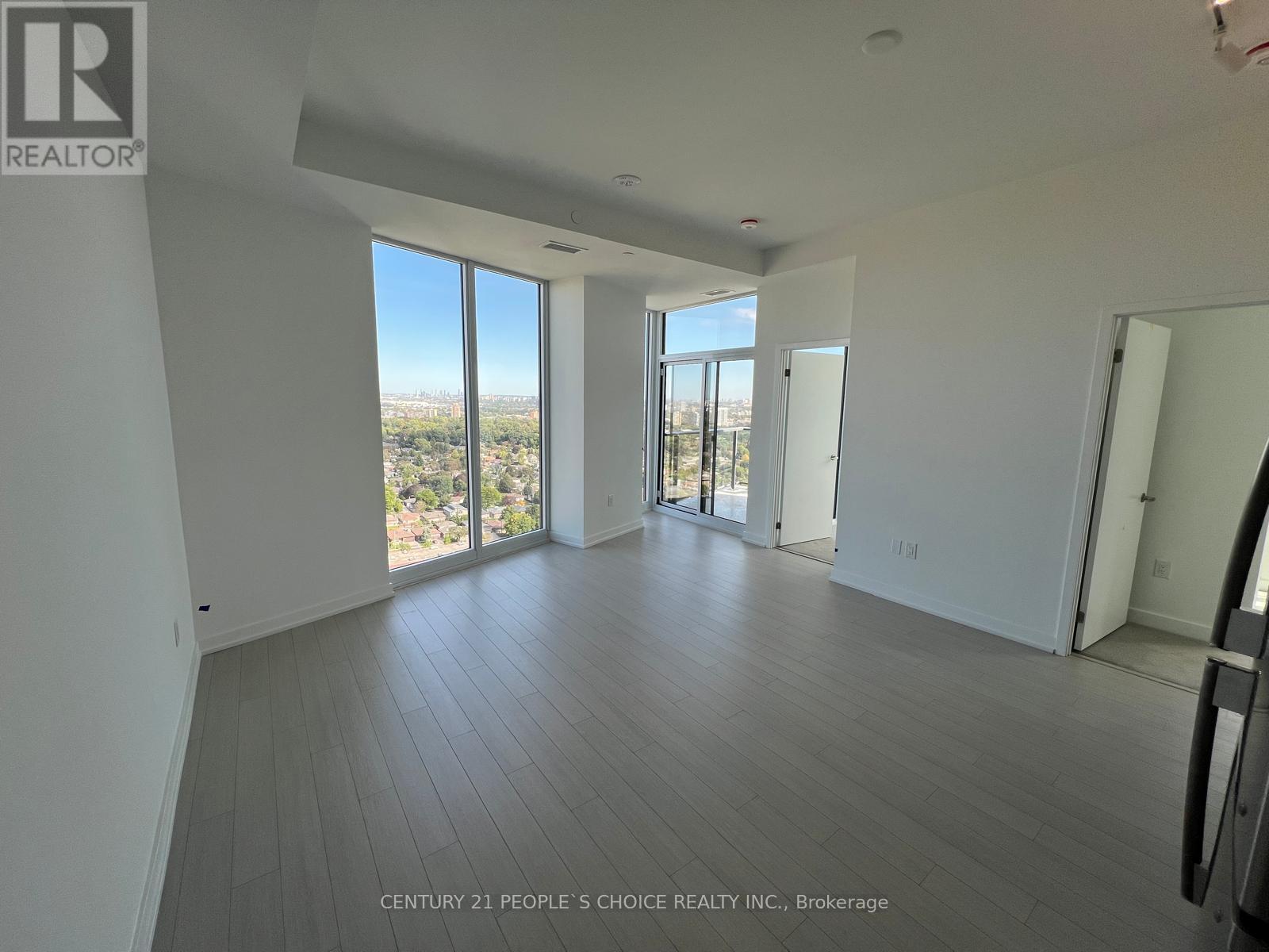 2704 - 4010 EGLINTON AVENUE W, Toronto (Humber Heights) — photo 5