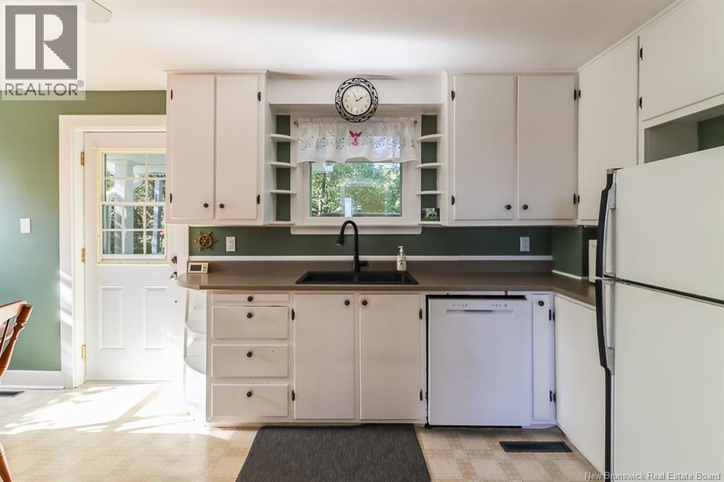 1024 Lorneville Road - Image 29