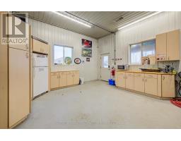 1971 Berlett's Road, Wilmot, ON N0B2L0 Photo 40