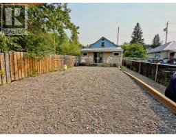 13353 16 Avenue, Blairmore, AB T0K0E0 Photo 17