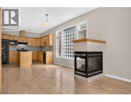 262 21 Avenue NE - photo 8