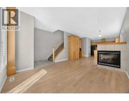 262 21 Avenue NE - photo 7