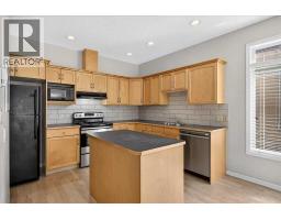 262 21 Avenue NE - photo 19