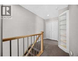 262 21 Avenue NE - photo 30