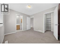 262 21 Avenue NE - photo 33