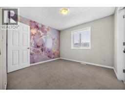 262 21 Avenue NE - photo 32