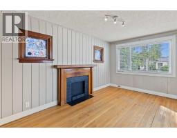 319 11 Avenue NE - photo 4