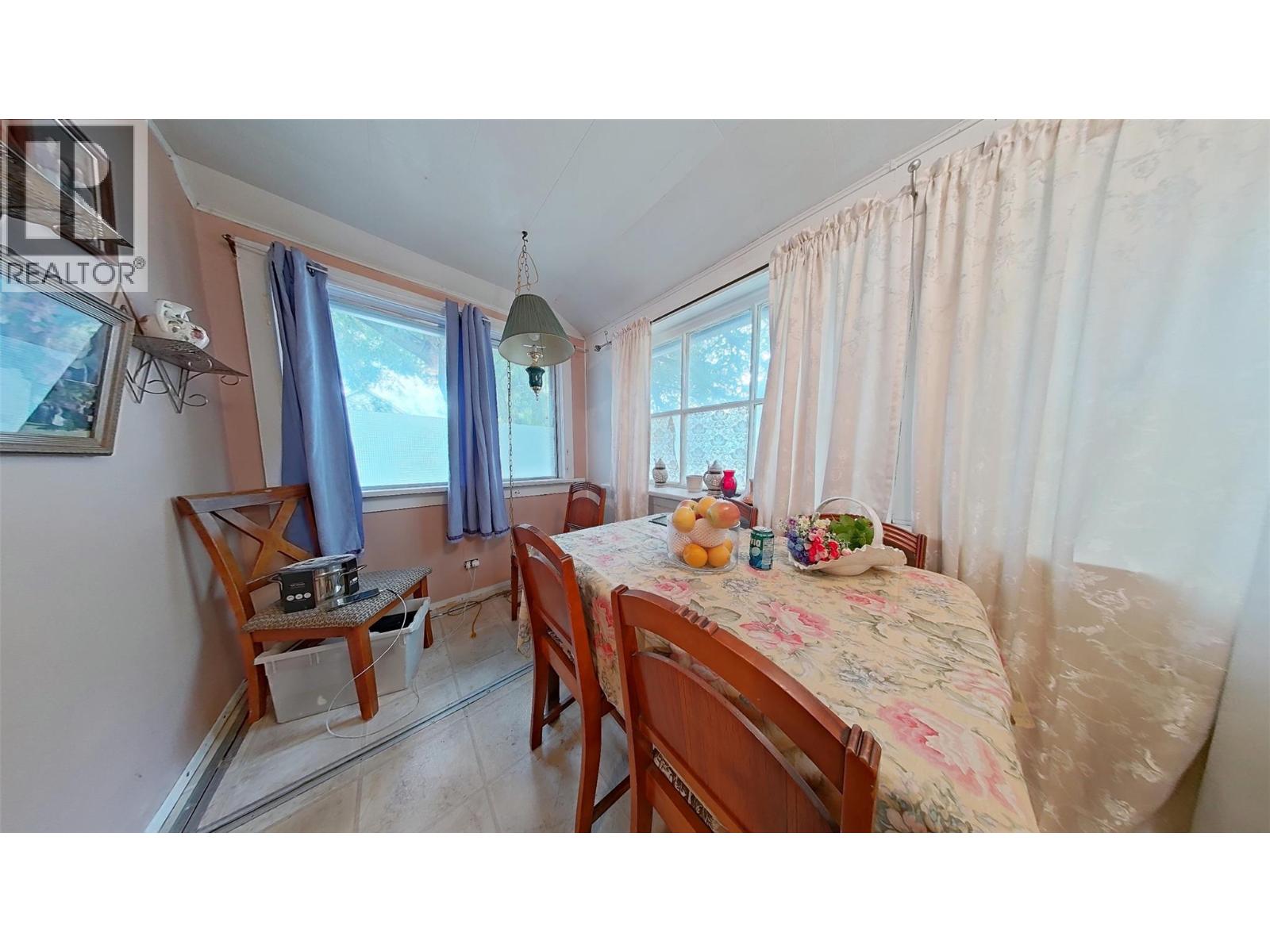 916 Cook Street - 22