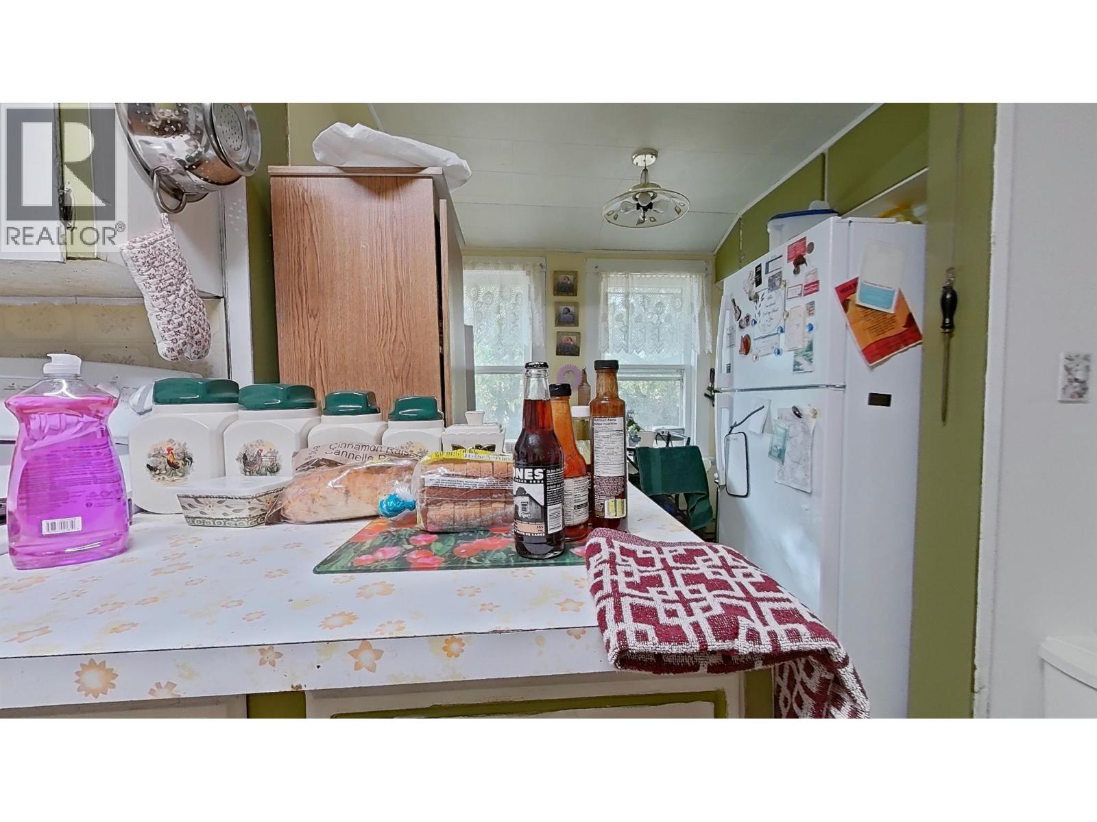 916 Cook Street - Image 30