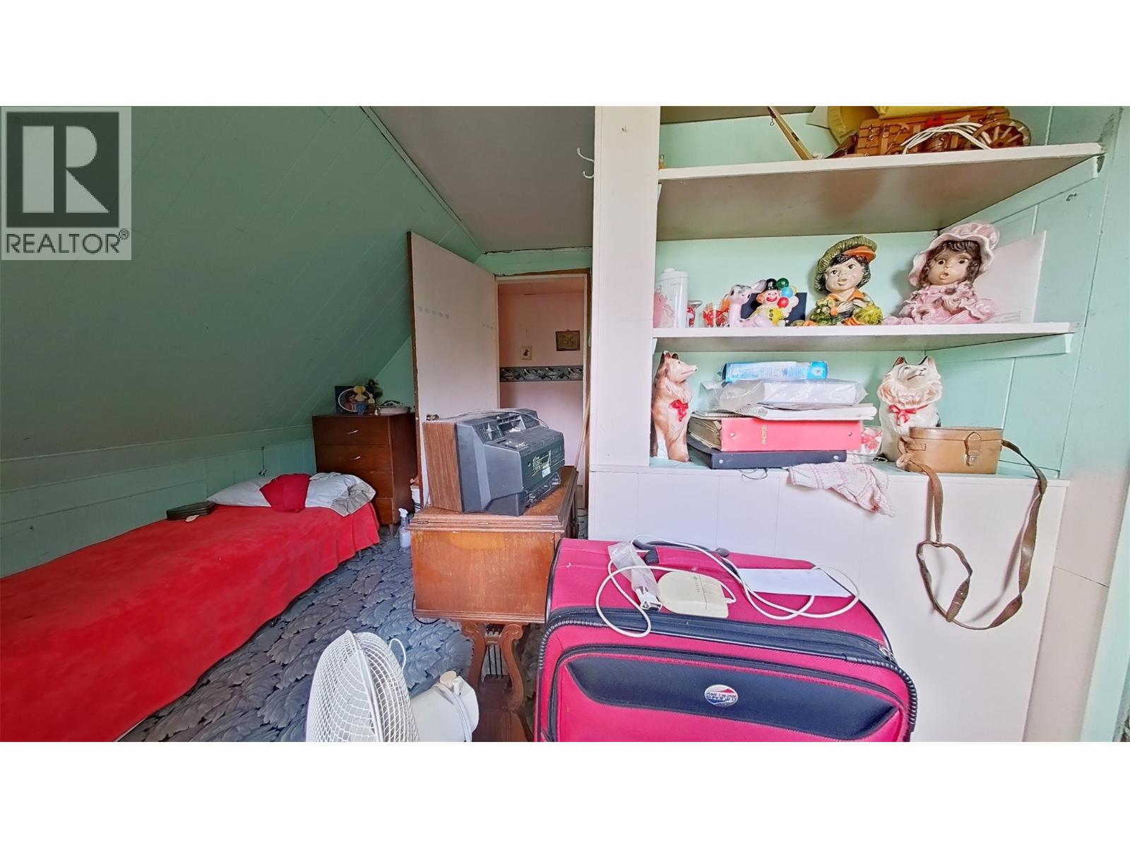 916 Cook Street - Image 37