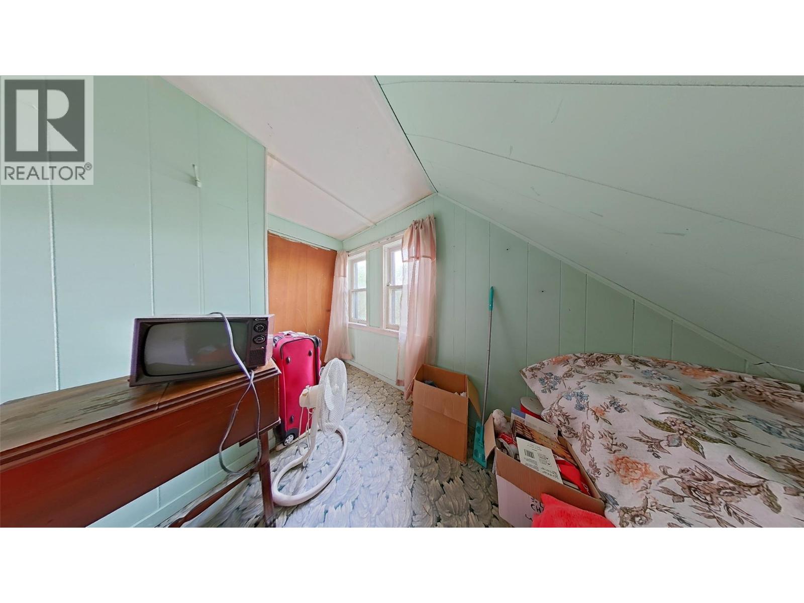 916 Cook Street - 39