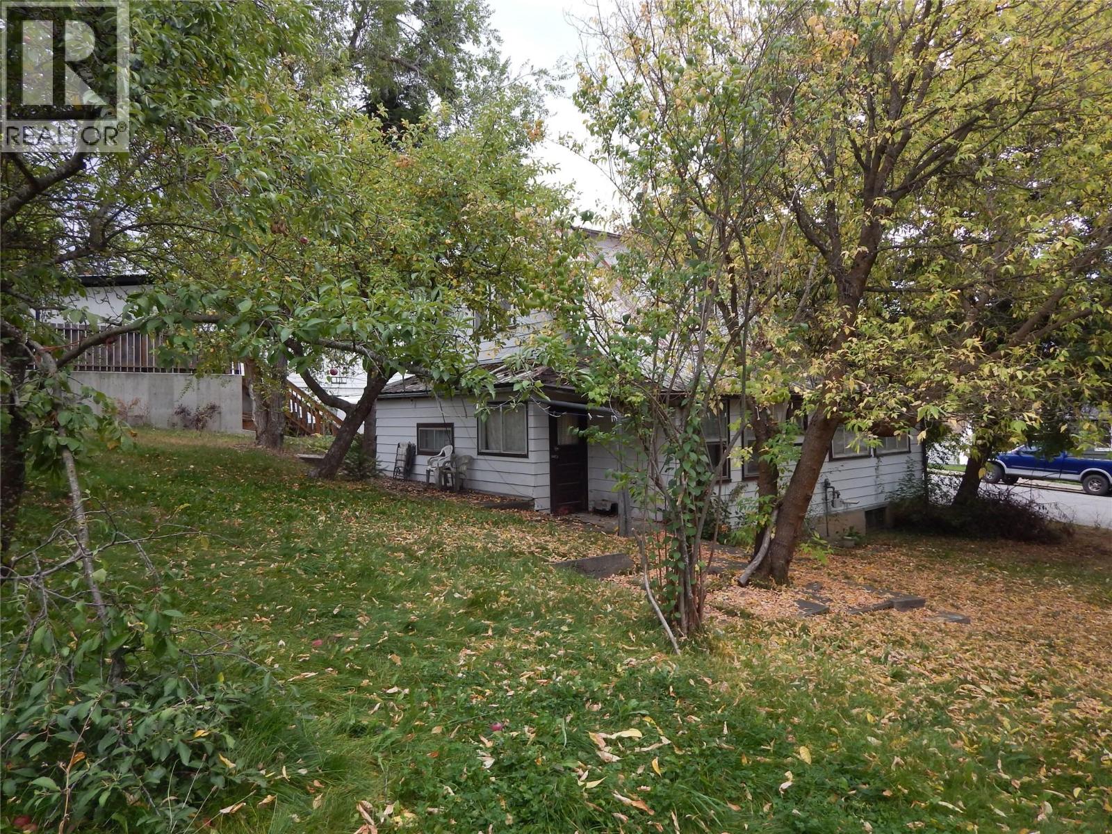 916 Cook Street - Image 4