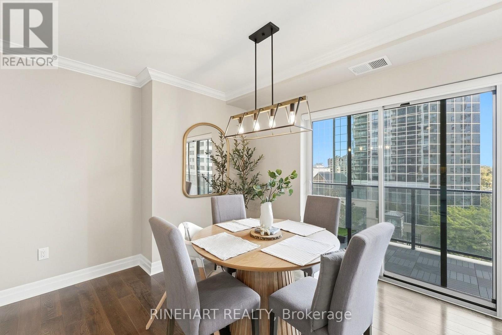#706 505 TALBOT STREET - Image 23