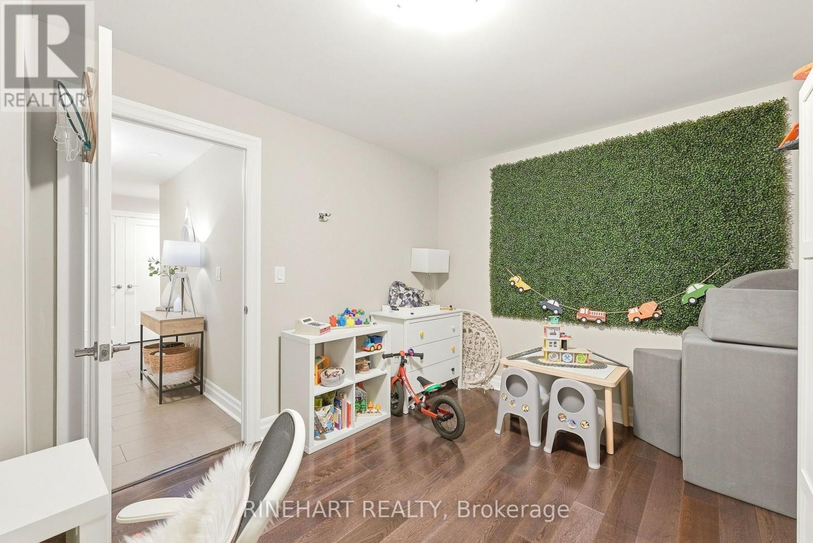 #706 505 TALBOT STREET - Image 38