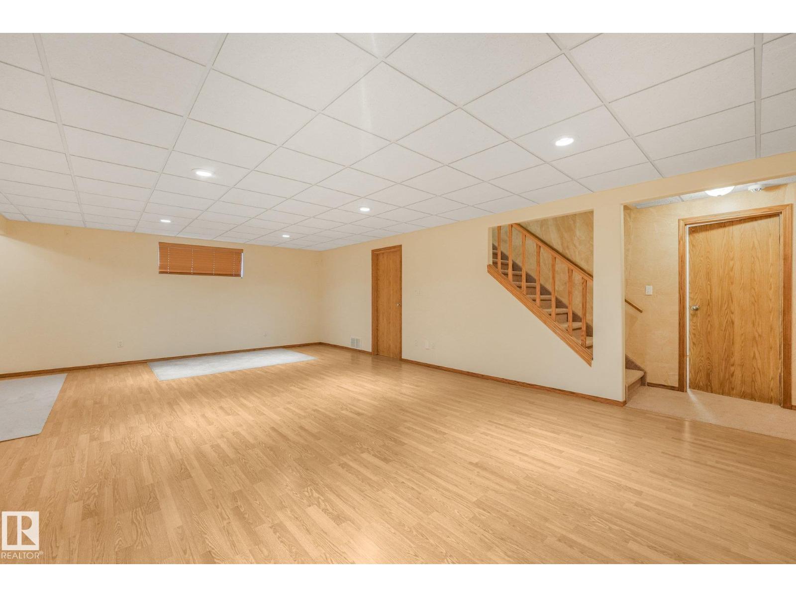 16512 87 ST NW - Image 30