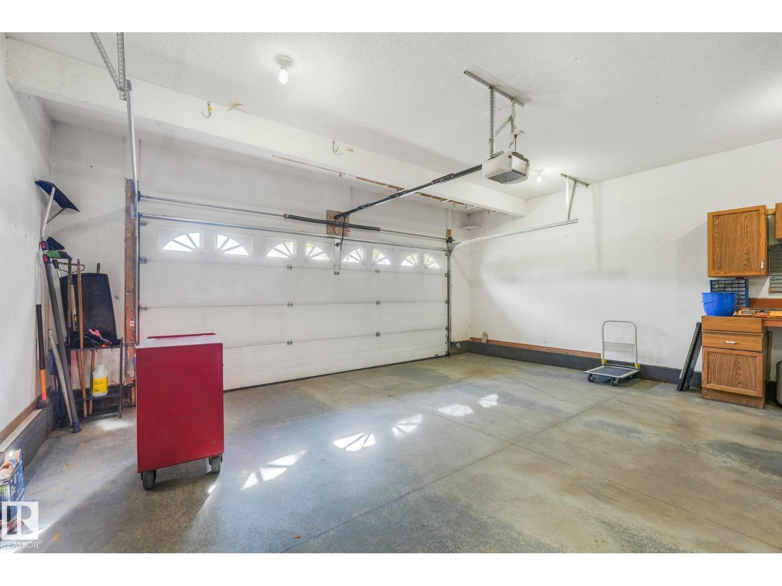 16512 87 ST NW - Image 32