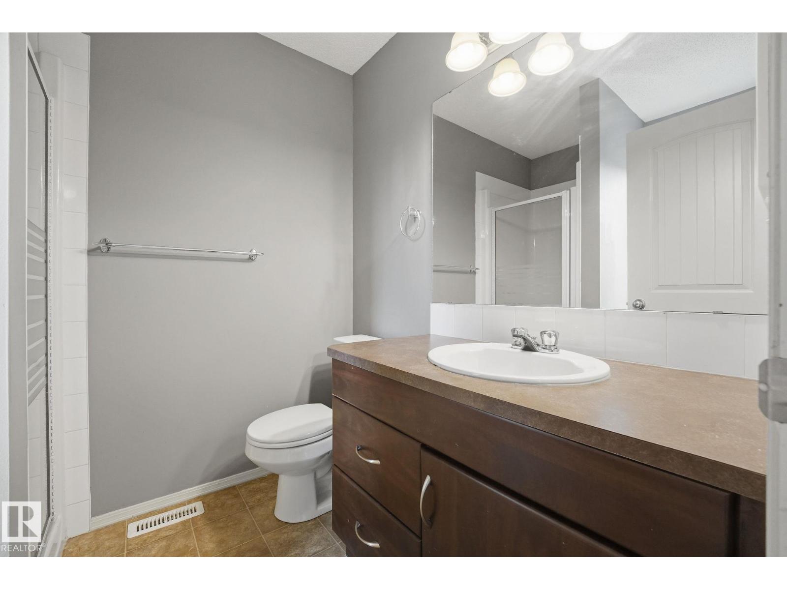15 RED CANYON WY - Image 20