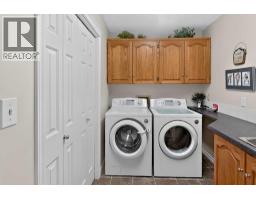 1218 Great Lakes Place S, Lethbridge, AB T1K6R6 Photo 25
