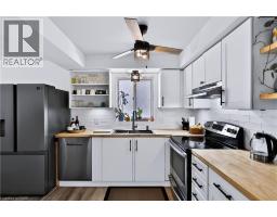 2pc Bathroom - 189 Terrace Hill Street, Brantford, ON N3R1S8 Photo 8