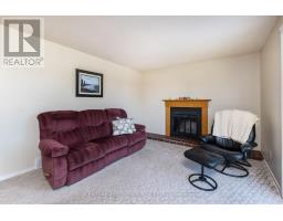 Mud room - 5 Chalice Court, Ottawa, ON K2J2H7 Photo 16