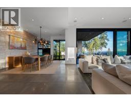 4799 Clovelly Walk, West Vancouver, BC V7W1H7 Photo 15
