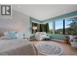 4799 Clovelly Walk, West Vancouver, BC V7W1H7 Photo 28