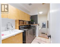 Bedroom 3 - 26 Emperor Drive, Brampton, ON L6P1X5 Photo 15