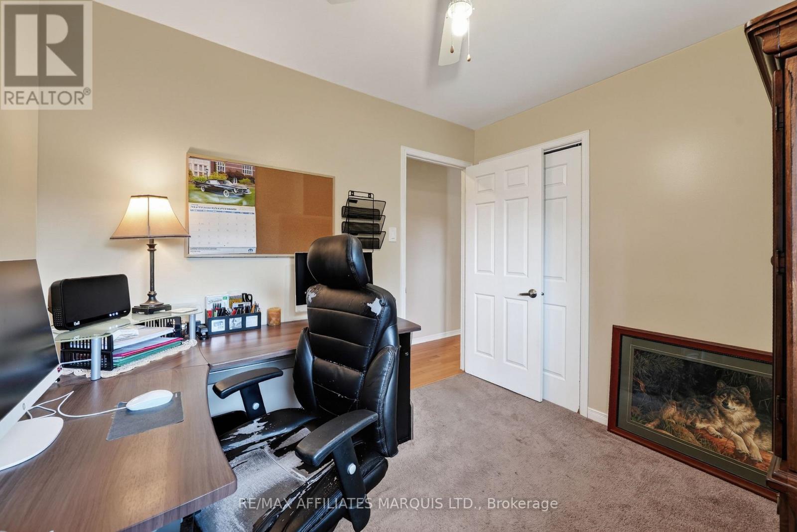 828 CHELSEA CRESCENT - 17