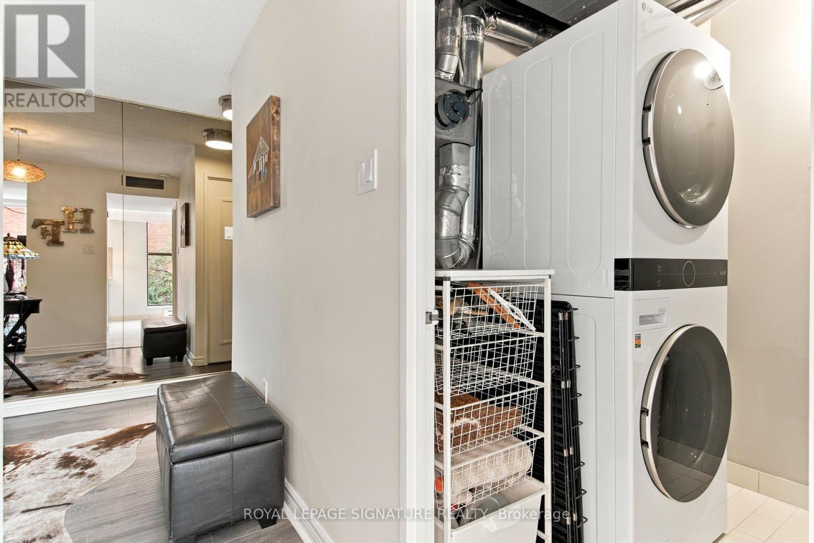 #301 65 SCADDING AVENUE - Image 28