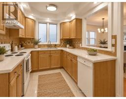 Den - Main - 1691 Bathurst Street, Toronto, ON M5P3K2 Photo 6
