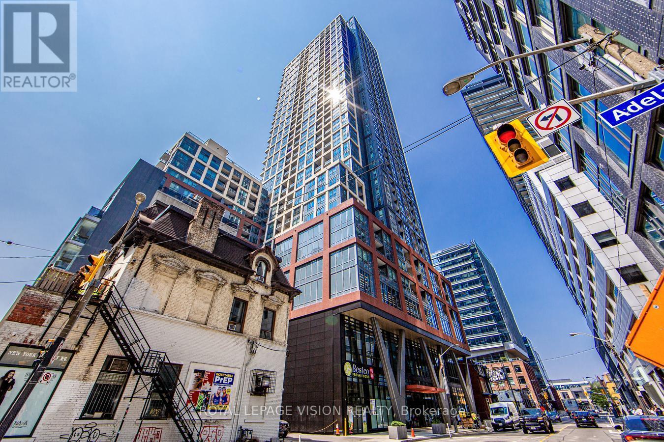 619 - 108 PETER STREET, Toronto (Waterfront Communities) — photo 2