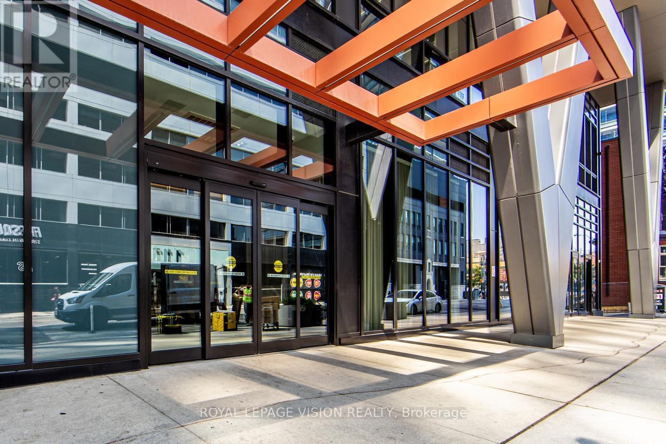 619 - 108 PETER STREET, Toronto (Waterfront Communities) — photo 3