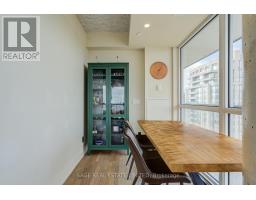 1902 - 501 St Clair Avenue W, Toronto, ON M5P0A2 Photo 14