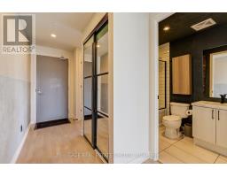 1902 - 501 St Clair Avenue W, Toronto, ON M5P0A2 Photo 18