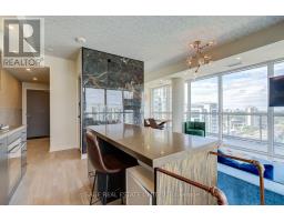 1902 - 501 St Clair Avenue W, Toronto, ON M5P0A2 Photo 8
