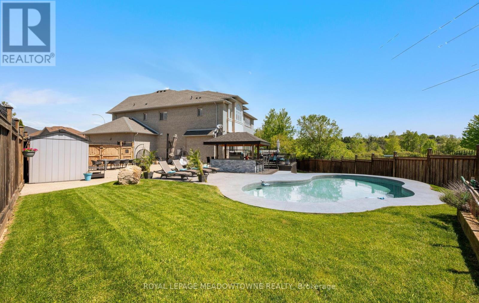 4 PLAYFAIR COURT - Image 44