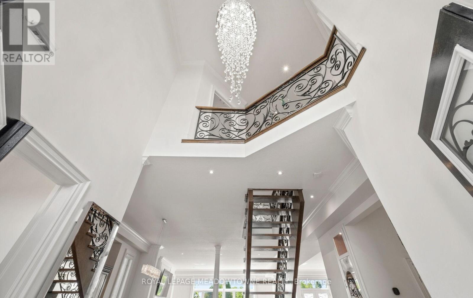 4 PLAYFAIR COURT - Image 7