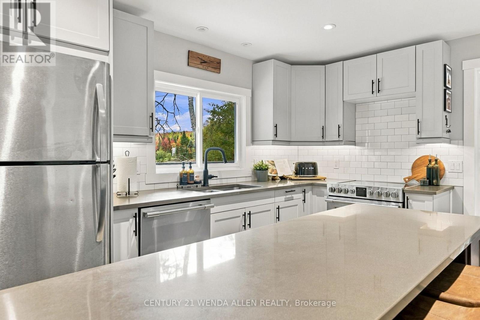 1424 REDKENN ROAD - Image 33