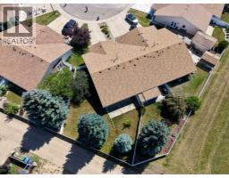 28 Dale Close, Red Deer, AB T4R2L4 Photo 32